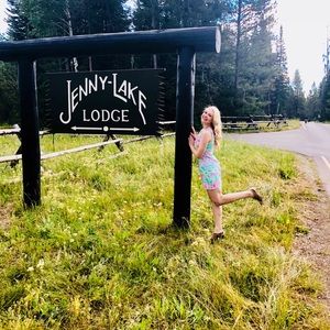 Meet your Posher, Jennifer